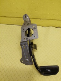 фото thumb №3, Mazda 5 2.3 педаль гальма