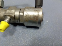 Vw jetta vi 5c6 2.0 tdi 110 km cuu молдинг впрыскная 04l089g Недорого, фото thumb