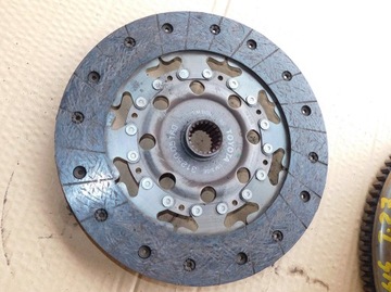 фото thumb №4, Toyota avensis t27 2.0d4d 09r зчеплення двомасовий маховик