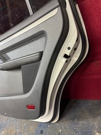 фото thumb №7, Двері зад задні праві комплектні гарний do встановлення vw touran 1t0 03-15 lb9a