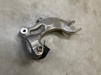 фото thumb №1, Крепление держатель амортизатора перед левый audi sq7 q7 4m0