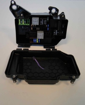 фото thumb №11, Mercedes c класс w205 205 коробка предохранителей