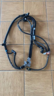 фото thumb №1, Mercedes s w221 3.5 cdi клемма пиротехническая om642