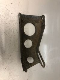 фото thumb №1, Кронштейн кронштейн генератора mercedes w126 5,6 m117