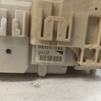 фото thumb №6, Toyota yaris ii коробка предохранителей 82730-52700