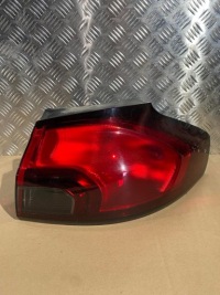 фото thumb №1, Лампа задняя левая сторона opel zafira 3 c 2015 13278784