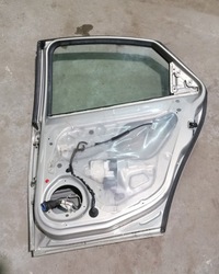 фото thumb №5, Двері праве правий задня opel vectra c liftback