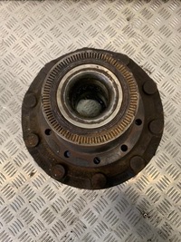 фото thumb №2, Правая ступица колеса передний scania r