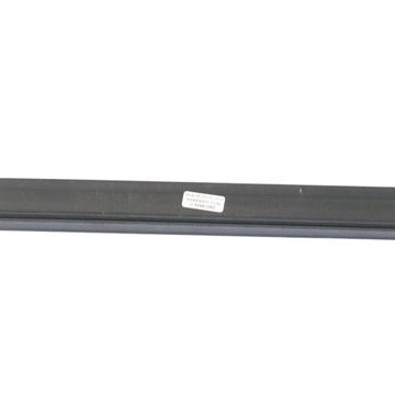 фото thumb №11, Mercedes c118 прокладка резиновая накладка кузов дверь правый перед a1187250400