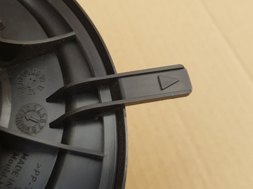 фото thumb №7, Повітродувка повітропровід + резистор / audi a3 8p vw golf v seat leon ii / справна