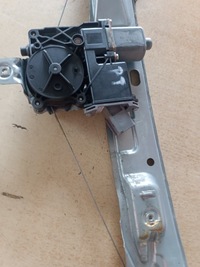 фото thumb №1, Opel insignia a kombi модуль двері 915722-103 правий задня