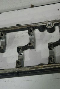 фото thumb №9, Audi a8 d3 4.0 tdi крышка валов 057286 кронштейн