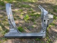 фото thumb №1, Suzuki swift mk6 5d блок двигателя порог правый