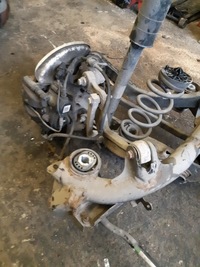 фото thumb №8, Audi a4 b9 подвешивание зад задние подрамник балка поворотный кулак рычаги комплект