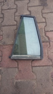 фото thumb №1, Скло лівий задня renault laguna 1.9dci 02r