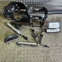 фото thumb №5, Консоль шкіра панель приладів панель приладів mercedes amg gt w190 подушка подушка безпеки ремені