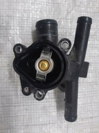 фото thumb №3, Корпус термостата renault master movano 2.3dci