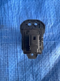 фото thumb №6, Переключатель тормоза ручного renault megane v e-tech 251757371r