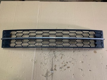 фото thumb №1, Решётка решётка бампера octavia iii 3 5e0853677k