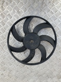 фото thumb №2, Вентилятор радиатора двигатель c3 aircross 18- 1.2 thp