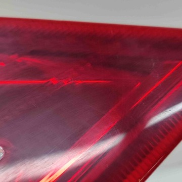 фото thumb №8, Права лампа кришки багажника toyota auris _e18_ 8158102460 32211574 1.3l