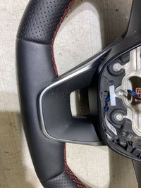 фото thumb №3, Ford focus mk4 2024 руль st line