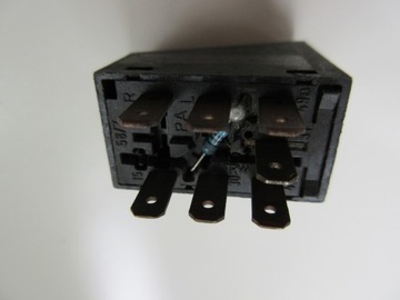 фото thumb №6, Переключатель аварийный opel vectra calibra 90347821