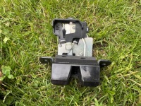 фото thumb №1, Замок крышки задняя kia sportage 3 iii 81230-3w000