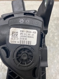 фото thumb №9, Педаль газа/ przyśpiesznik ford ka 2021438 _ e3b1-9f836-a3a