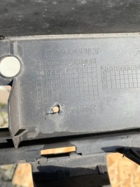 Renault clio v решётка нижняя решётка  решётка радиатора бампер перед передний Киев, фото thumb