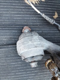 фото thumb №10, Поворотный кулак правая bmw x6m x5m 4.4 e71 e70 амортизатор приводной вал рычаги