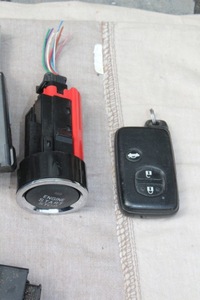 фото thumb №11, Набор стартовый бортовой компьютер ключ toyota avensis t27 2.2 150 km 89661-05d51