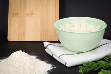 MISECZKA PLASTIKOWA zielona do sałatek owoców kuchenna 0,5l wytrzymała
