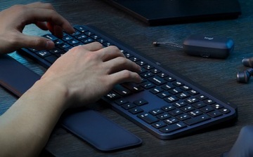 Клавиатура LOGITECH MX Keys S
