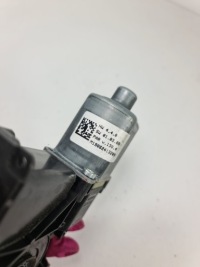 фото thumb №3, Stelvio моторчик вікон правий перед 0130822070