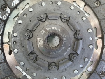 фото thumb №8, Volvo v50 s40 ii рестайлинг 1.6 d2 прижим диск сцепление luk d4162t