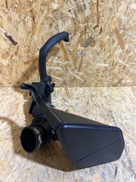 фото thumb №8, Резонатор труба воздуховод воздуха bmw x3 g01 x4 g02 8663614 8635110 8583590