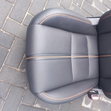 фото thumb №6, Mazda cx50 23- сидіння диван шкіра usa