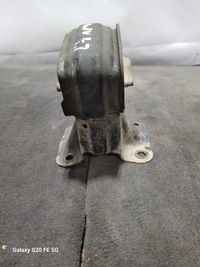 фото thumb №6, Jeep grand cherokee wk 4.7 подушка двигателя кронштейн