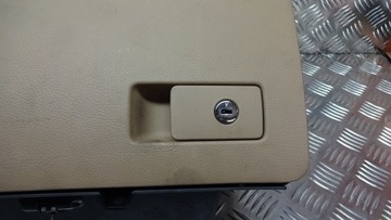 фото thumb №13, Бардачок пасажира vw passat b6 3c1857101