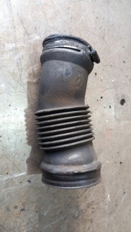 фото thumb №2, Volvo s60 2.4 d5 труба воздухозаборник воздуха 30769233