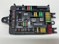 Купить Bmw 1 e81 e87 2007 с передний коробка предохранителей 10688710, фото thumb