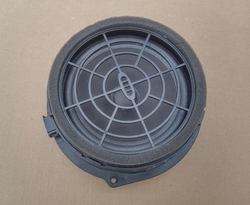 фото thumb №1, Динамік двері зад audi q5 8r0035411