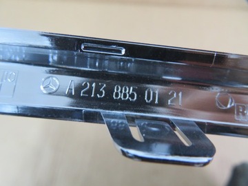 фото thumb №11, Mercedes e w213 планка хром бампера лівий зад a2138850121
