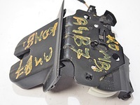 фото thumb №7, Audi a4 b7 kombi замок кришки задня задній багажника 8p4827505c 8e9827520a