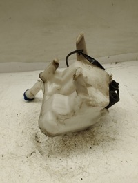 фото thumb №8, Toyota yaris ii 2 бачок омивача + помпа 85310-0d060