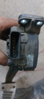 фото thumb №2, Потенциометр газа alfa romeo 159 60695128