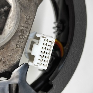 фото thumb №8, Mazda cx-30 2023 кермо