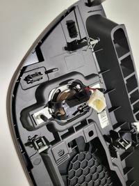 фото thumb №4, Захист, накладка центральна volvo v60 2019r.