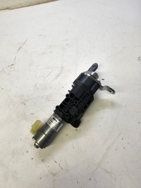 фото thumb №3, Амортизатор доводчик кришки зад audi a6 c8 4k9827851b